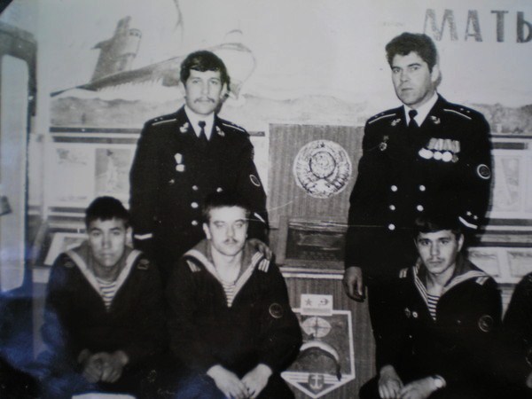 Мичман криворучко геологи